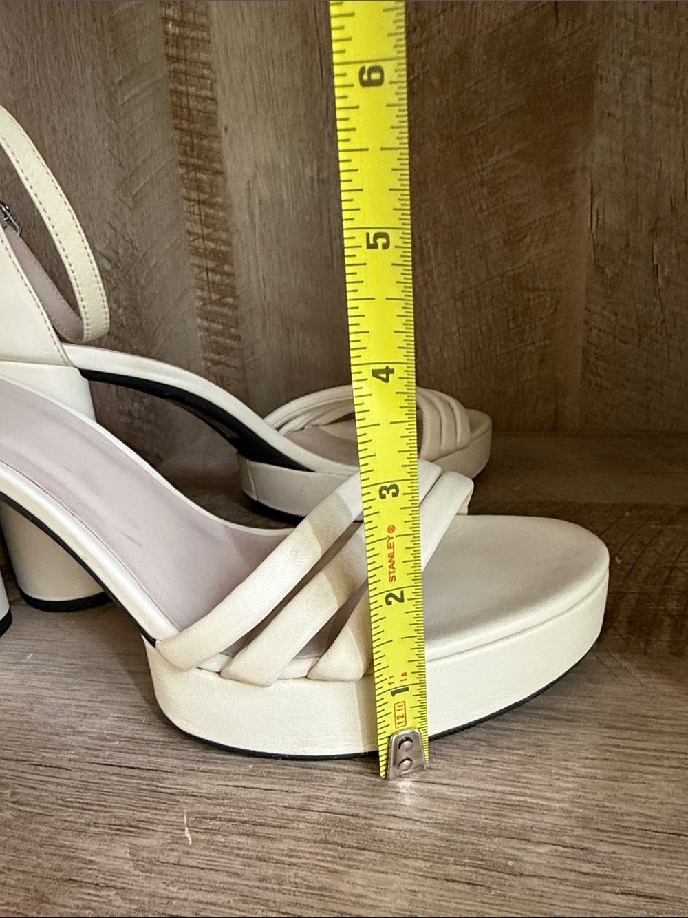 ECCO Elevate Sculpted Sandal Platform - Picture 11 of 15